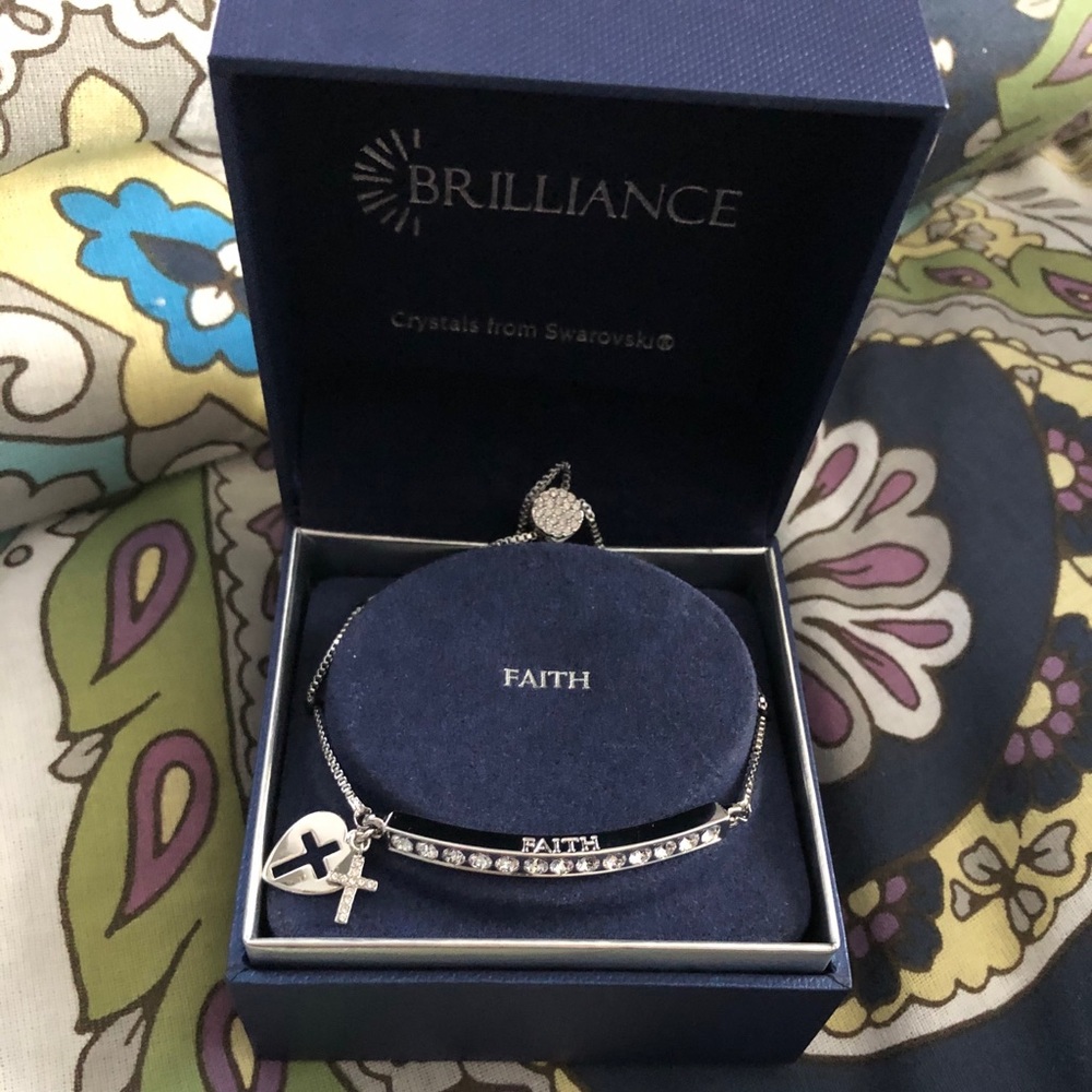 BRAND NEW SWAROVSKI CRYSTAL FAITH BRACELET
